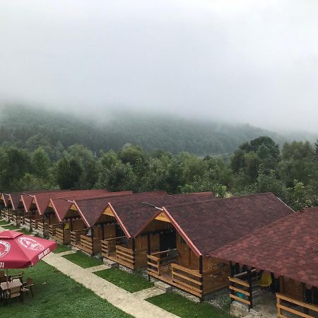 Casutele Doftanei Lägenhet Teşila Exteriör bild